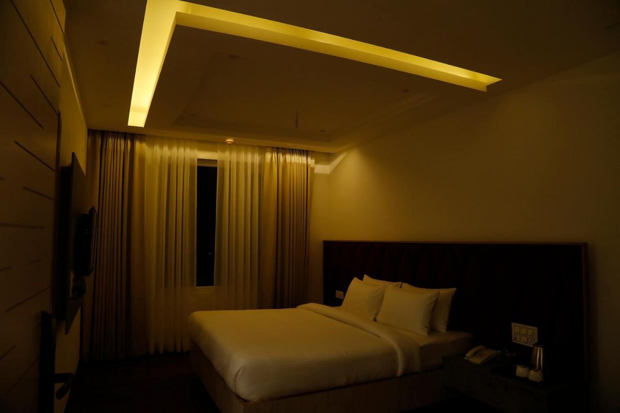 Dayal Hotel Una (Himachal Pradesh) Exterior foto