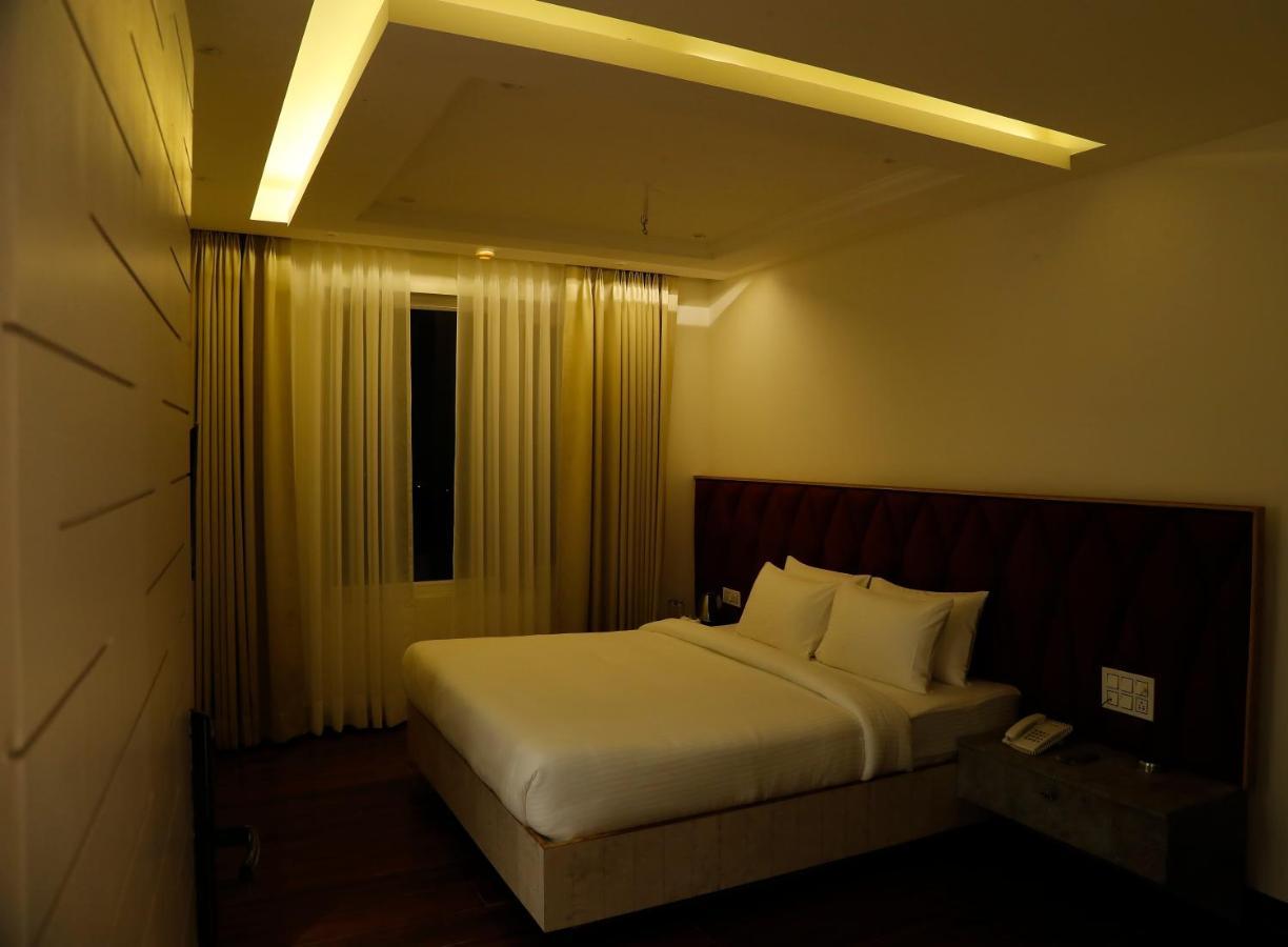 Dayal Hotel Una (Himachal Pradesh) Exterior foto